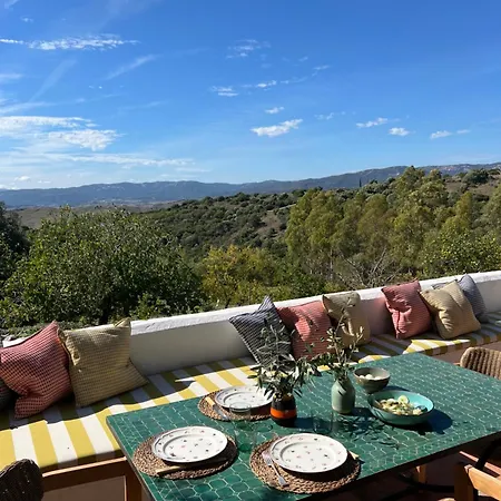 Cortijo Genesis Bed & Breakfast